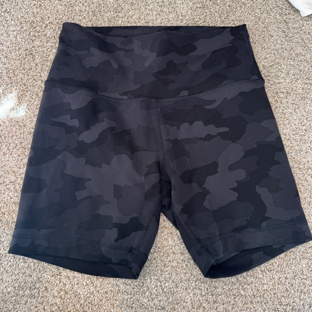 Lululemon Align High Rise Short 6 Heritage 365 Camo Deep Coal Multi Size 8